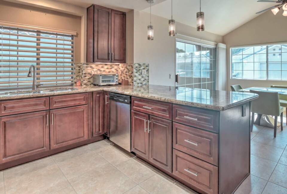 Beautiful chef's kitchen