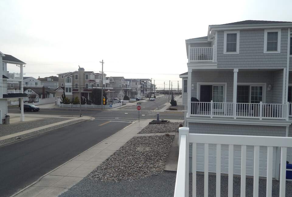 Home Exchange in Sea Isle City, NJ walk to the ocean