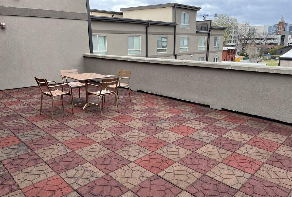 Home Exchange in Louisville, KY outdoor living space