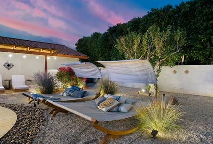 Home Exchange in La Quinta, CA cabana lounge seating