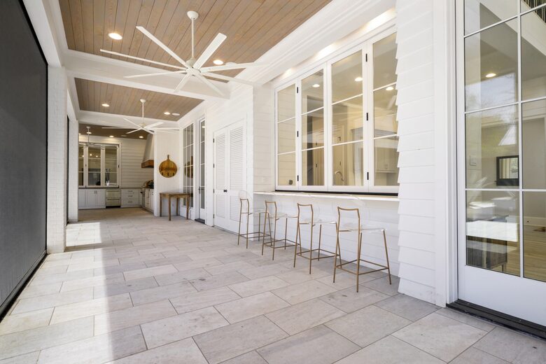 Home Exchange in Baton Rouge, LA Outdoor bar