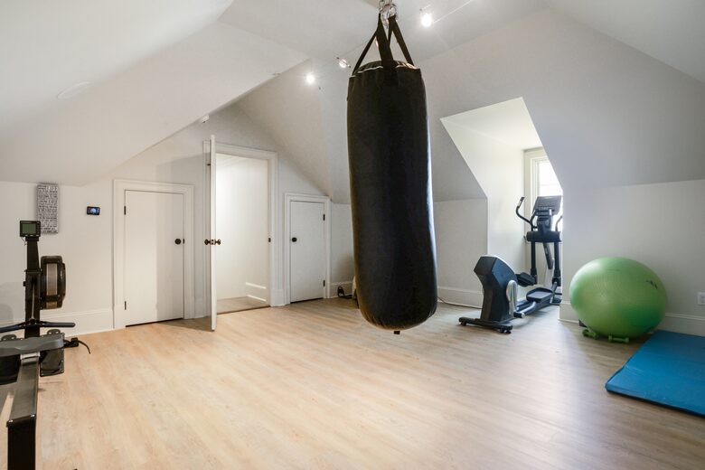 Home Exchange in Baton Rouge, LA 2nd Floor Fitness Room