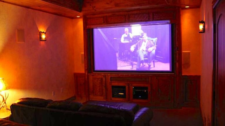 Home Exchange in McHenry, Maryland home theater