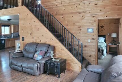 Home Exchange in Lead, SD loft to bedroom