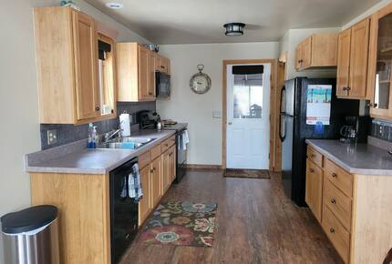 Home Exchange in Lead, SD well equipped kitchen