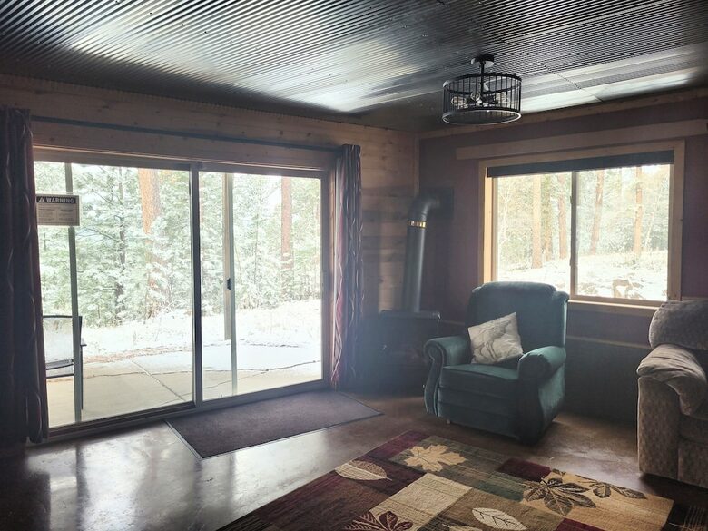 Home Exchange in Lead, SD basement