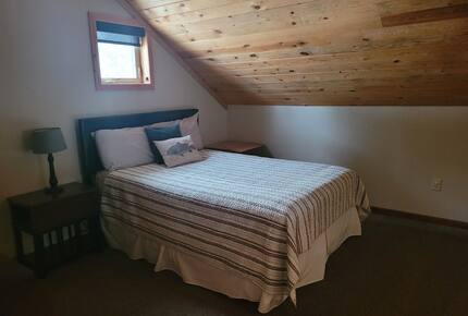 Home Exchange in Lead, SD bedroom