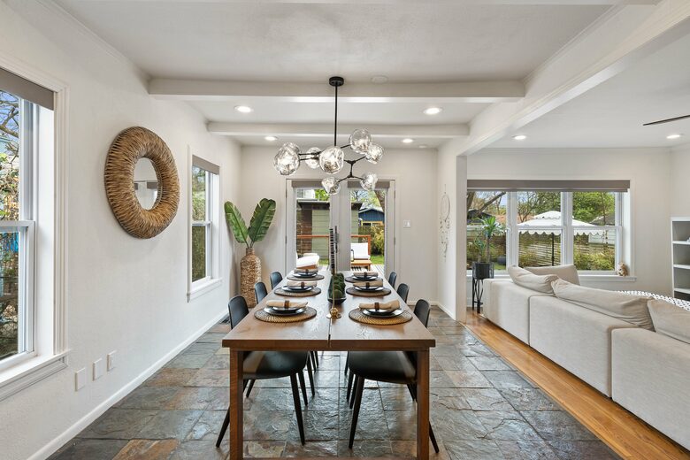 Spacious dining table