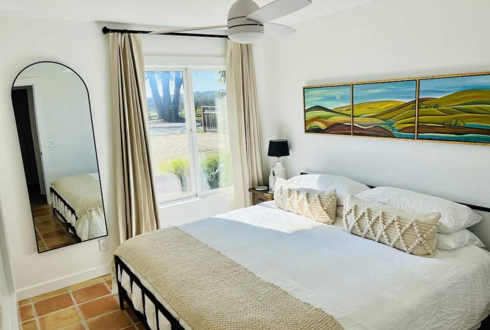 Lavish Healdsburg Home - Walk to Downtown! - Healdsburg, California