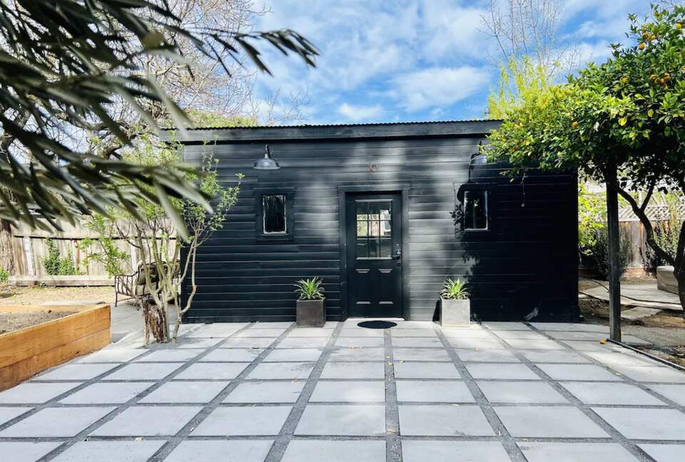 Lavish Healdsburg Home - Walk to Downtown! - Healdsburg, California