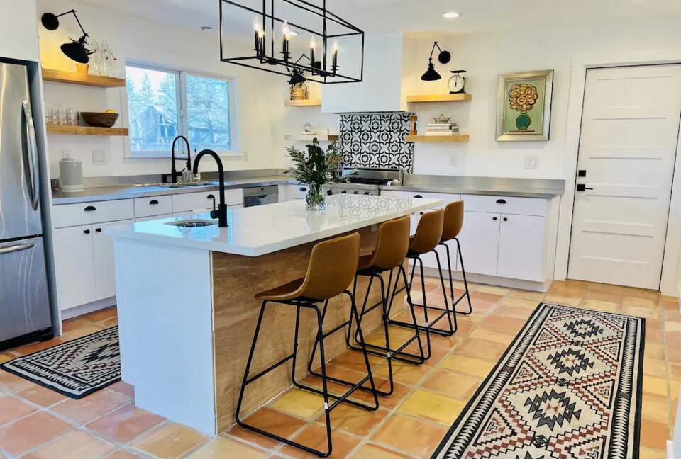 Lavish Healdsburg Home - Walk to Downtown! - Healdsburg, California