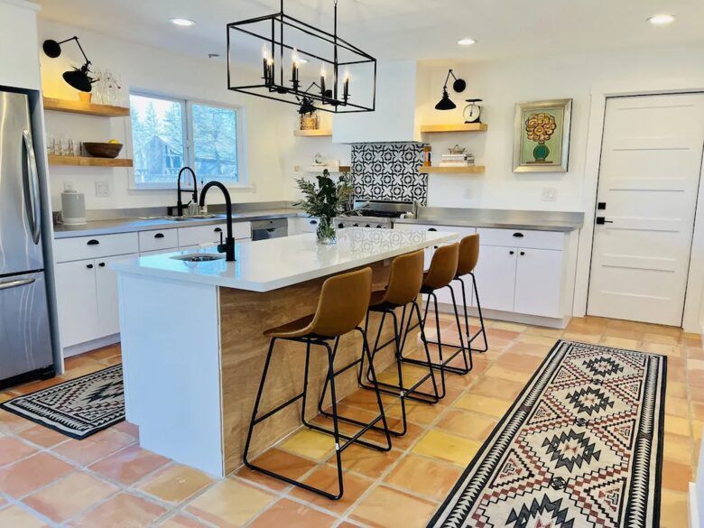 Lavish Healdsburg Home - Walk to Downtown! - Healdsburg, California