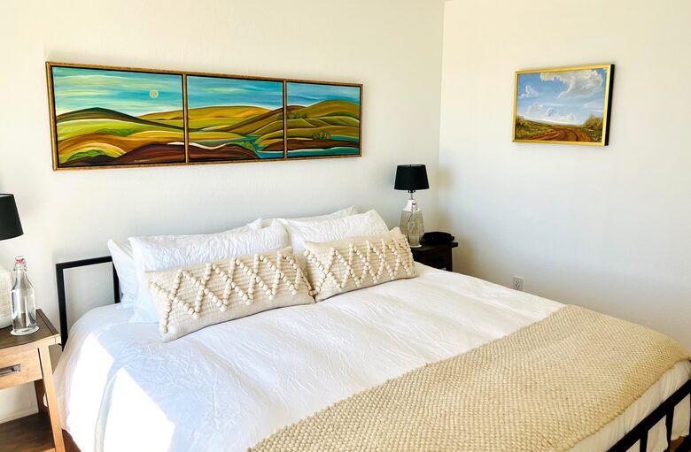 Lavish Healdsburg Home - Walk to Downtown! - Healdsburg, California