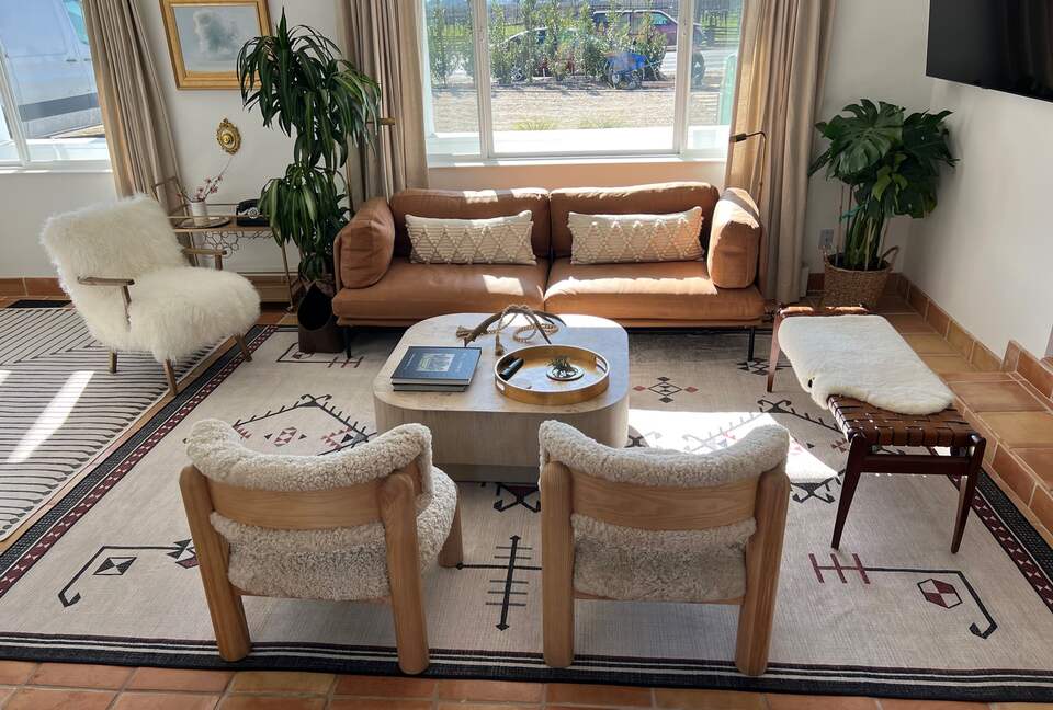 Lavish Healdsburg Home - Walk to Downtown! - Healdsburg, California