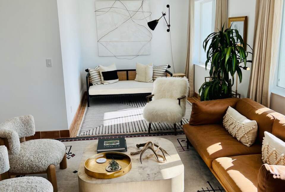 Lavish Healdsburg Home - Walk to Downtown! - Healdsburg, California