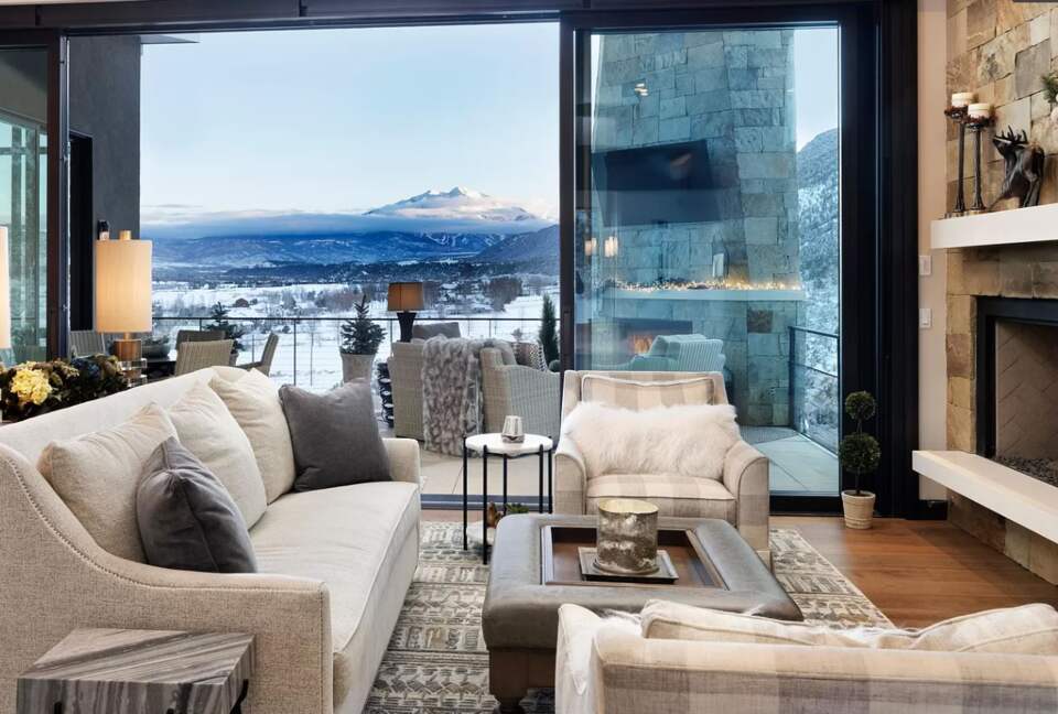 Open living room with mountain views