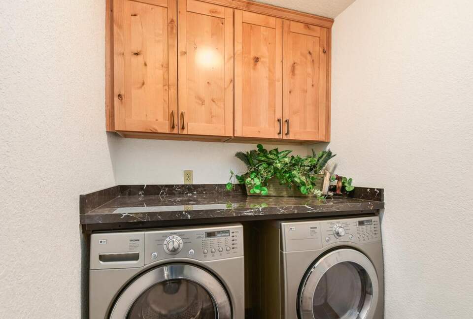 Ski and Sun Fun in Flagstaff - Flagstaff, Arizona