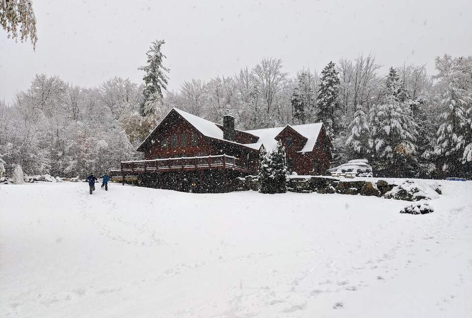 Home Exchange in Franconia, New Hampshire snowy mountain home