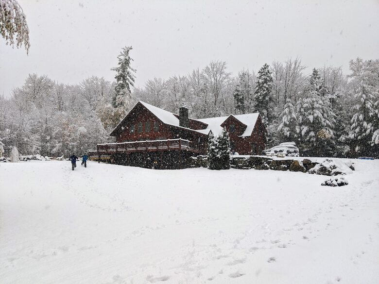 Home Exchange in Franconia, New Hampshire snowy mountain home