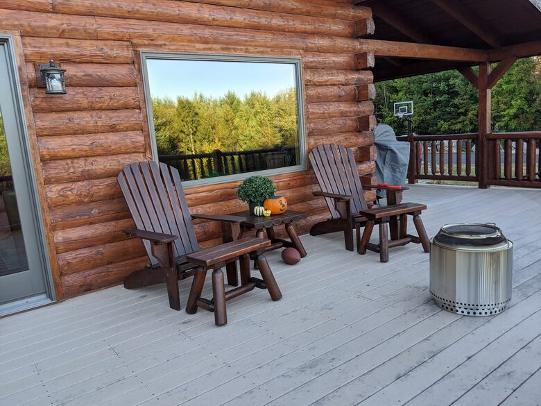 Home Exchange in Franconia, New Hampshire porch sitting