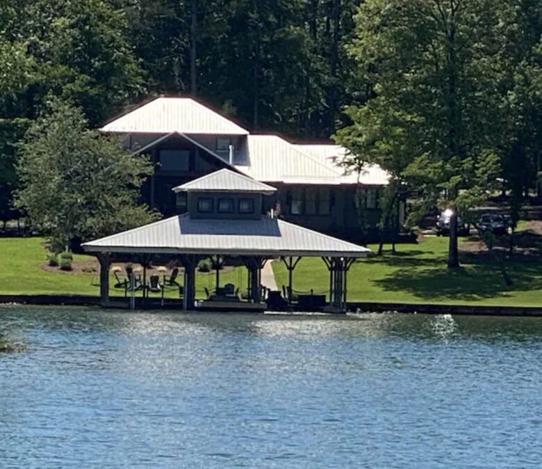 Lake Martin Tranquil Getaway