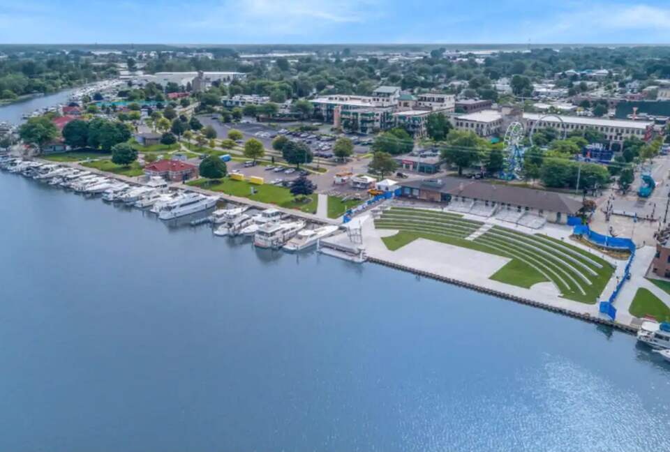 Home Exchange in Grand Haven, MI