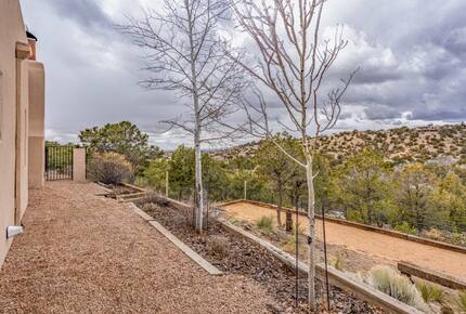 Casa de Vallecita - Santa Fe, New Mexico