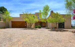 Casa de Vallecita - Santa Fe, New Mexico