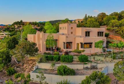 Casa de Vallecita - Santa Fe, New Mexico