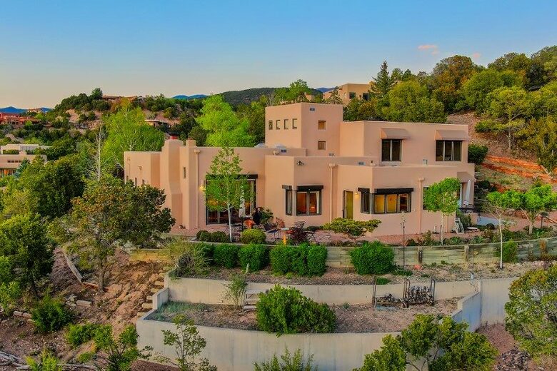 Casa de Vallecita - Santa Fe, New Mexico
