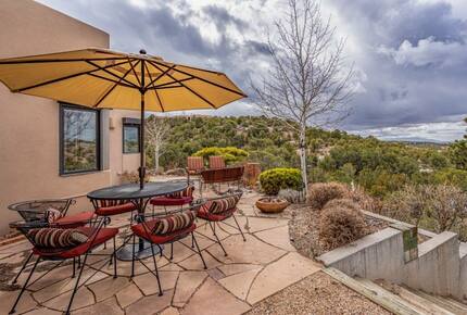 Casa de Vallecita - Santa Fe, New Mexico