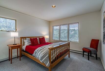 Casa de Vallecita - Santa Fe, New Mexico