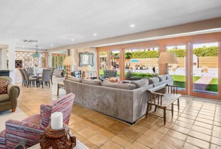 Living room with indoor/outdoor access