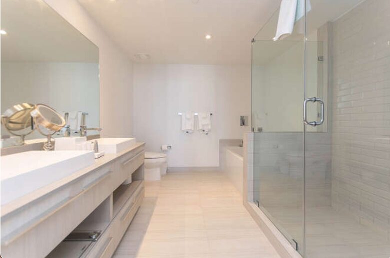 Hyde Beach House High-Rise - Hollywood, Florida