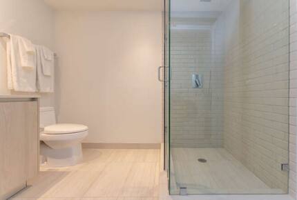 Hyde Beach House High-Rise - Hollywood, Florida