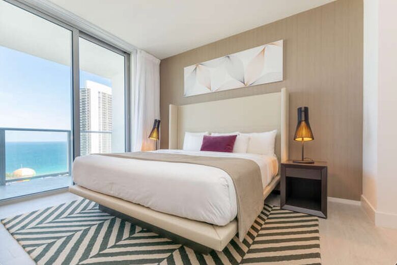 Hyde Beach House High-Rise - Hollywood, Florida