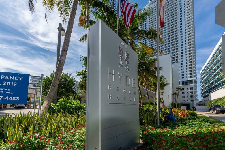 Hyde Beach House High-Rise - Hollywood, Florida