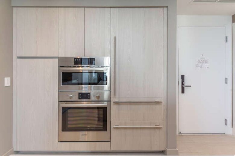 Hyde Beach House High-Rise - Hollywood, Florida