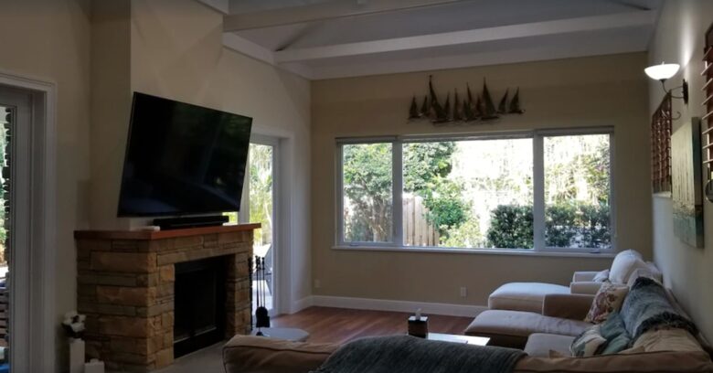 Living room with fireplace