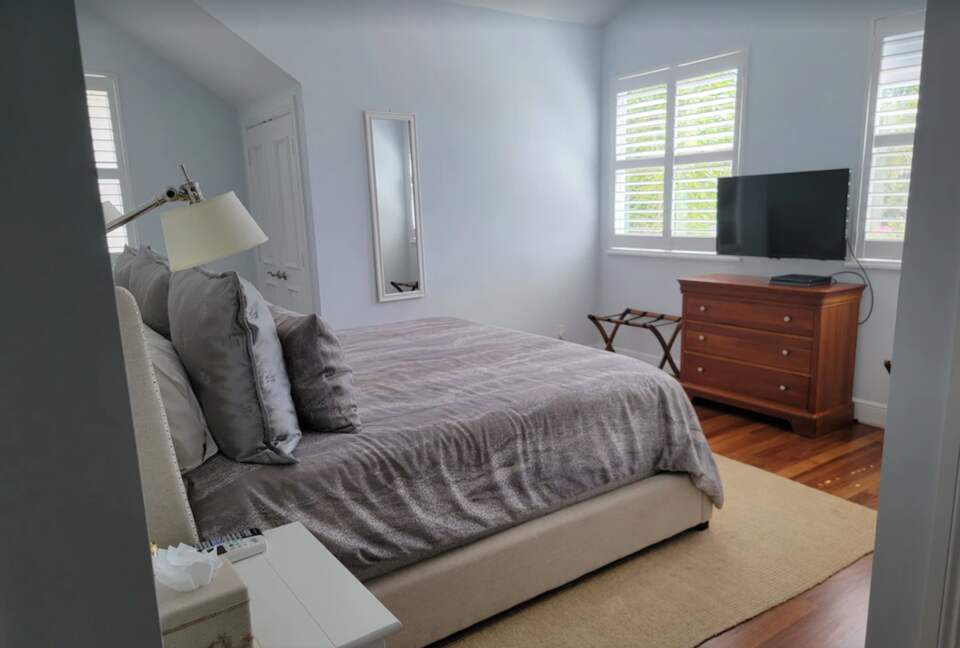 Front bedroom with king bed