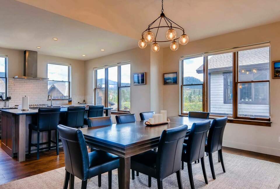 On the Corner at The Shores - Moving Mountains - Breckenridge, Colorado