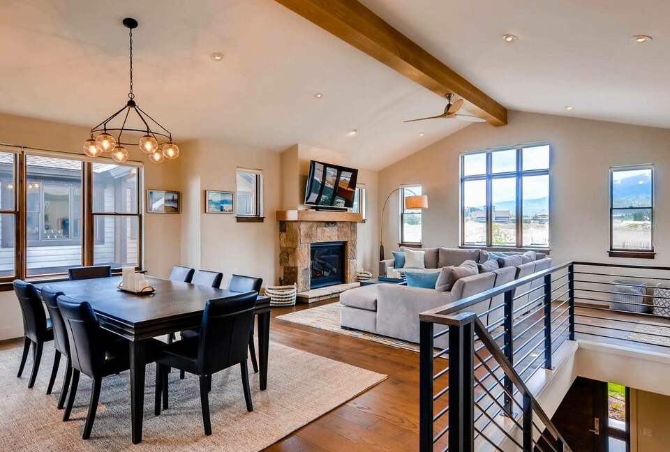 On the Corner at The Shores - Moving Mountains - Breckenridge, Colorado