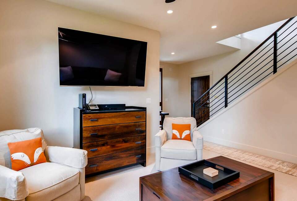 On the Corner at The Shores - Moving Mountains - Breckenridge, Colorado