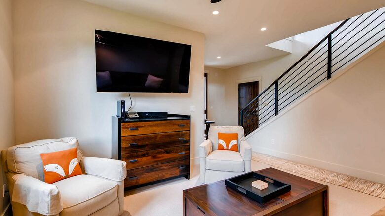 On the Corner at The Shores - Moving Mountains - Breckenridge, Colorado