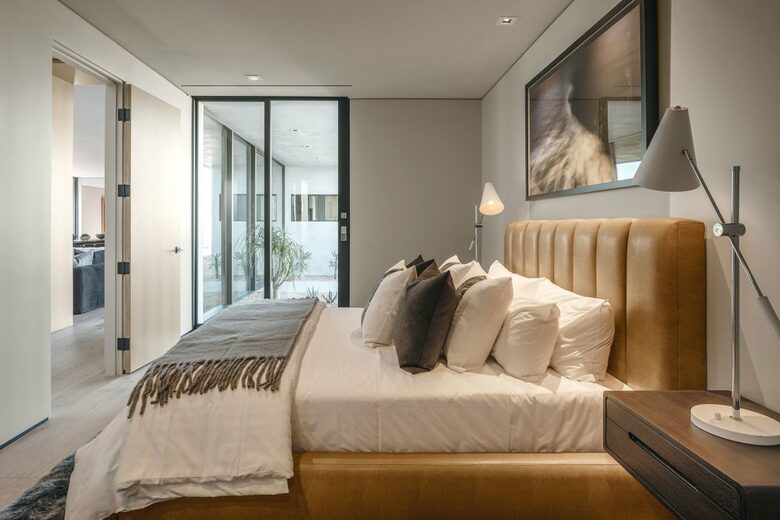 Elegant Estate in Rancho Mirage - Rancho Mirage, California