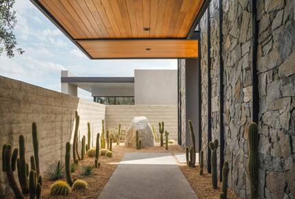 Elegant Estate in Rancho Mirage - Rancho Mirage, California