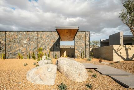 Elegant Estate in Rancho Mirage - Rancho Mirage, California