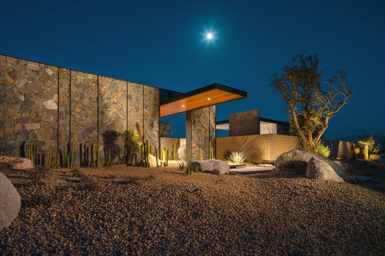 Elegant Estate in Rancho Mirage - Rancho Mirage, California