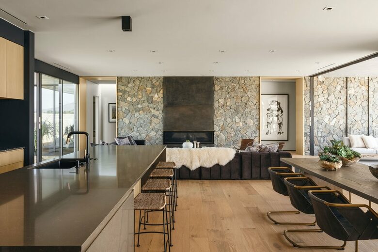 Elegant Estate in Rancho Mirage - Rancho Mirage, California