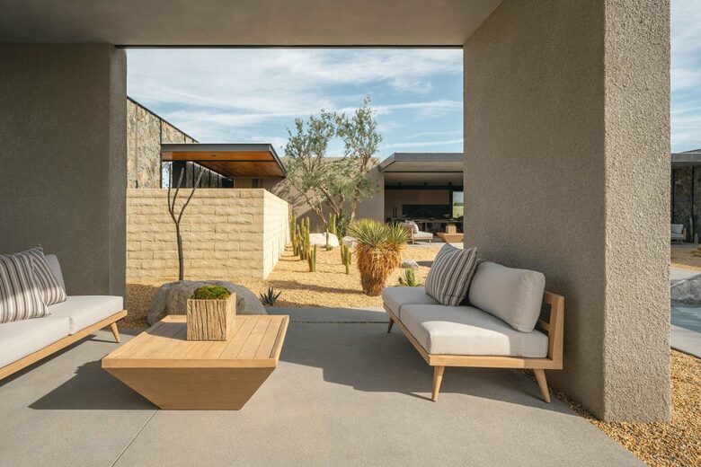 Elegant Estate in Rancho Mirage - Rancho Mirage, California